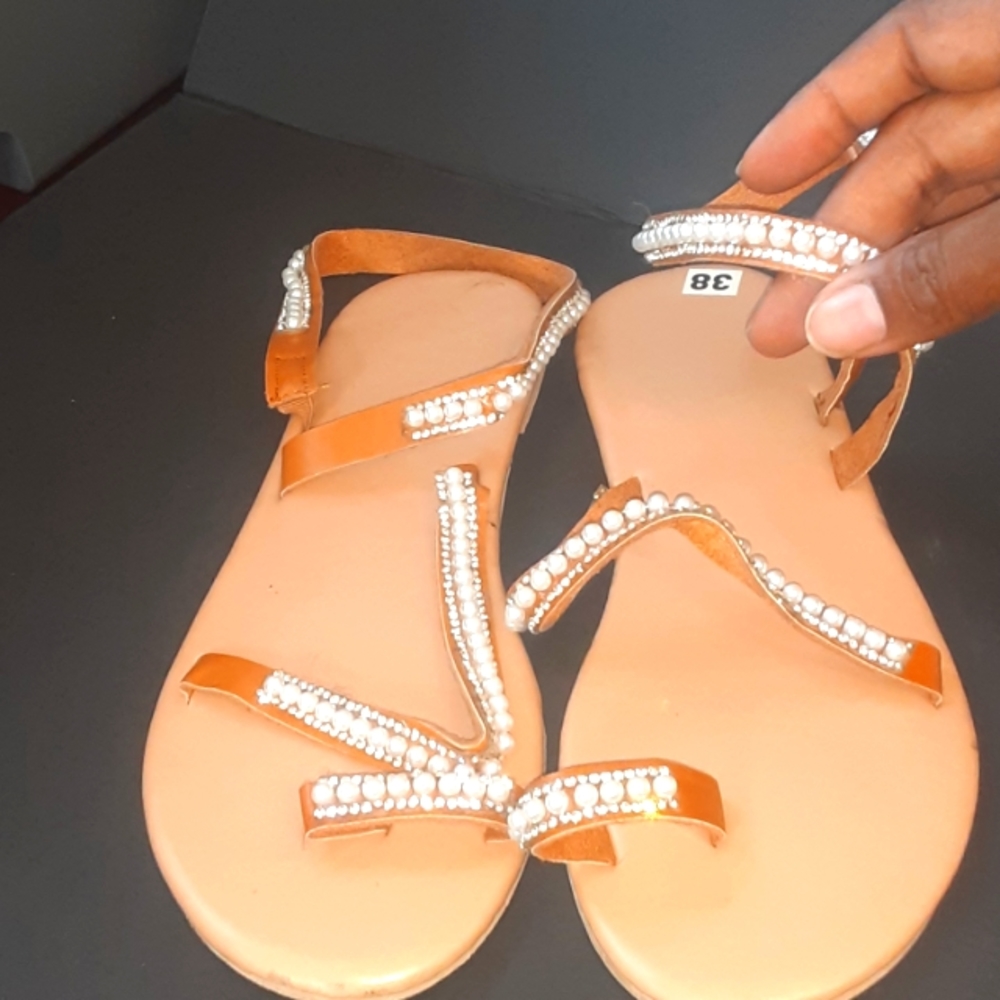 Size 38 cute flats